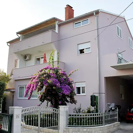 By The Sea - 669 Appartement