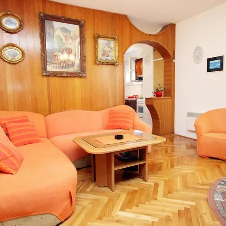 By The Sea - 669 Appartement